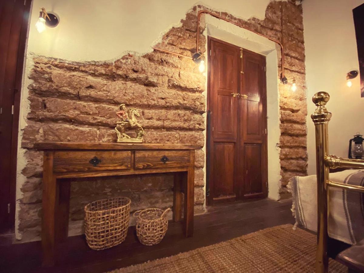 La Casa Del General Hotel Boutique Идальго-дель-Парраль Экстерьер фото