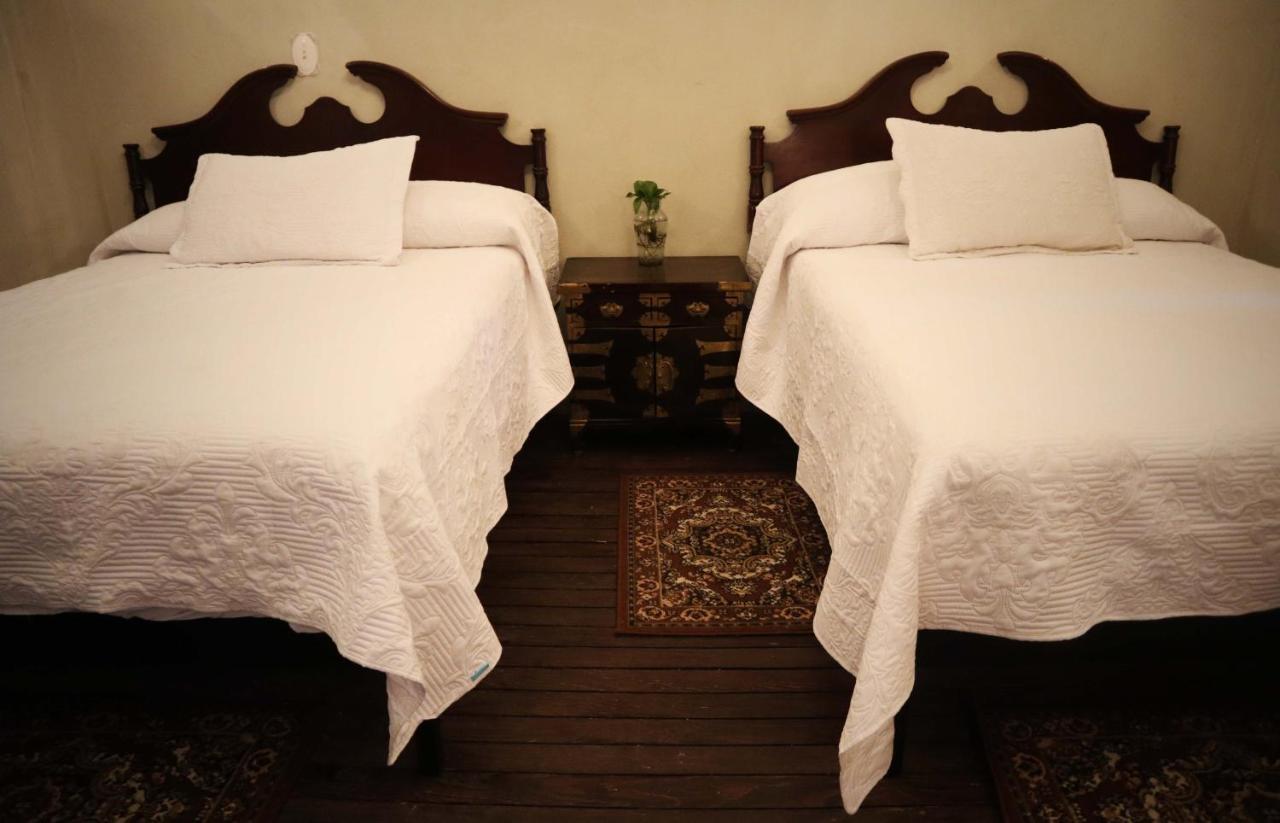 La Casa Del General Hotel Boutique Идальго-дель-Парраль Экстерьер фото
